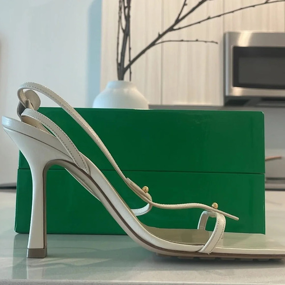 Bottega Veneta White Stretch T Strap Heel Sandals Size 36 - Picture 4 of 9
